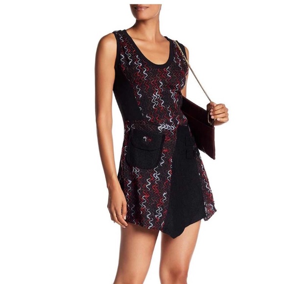 Papillon Blanc Dresses & Skirts - Papillon Dress